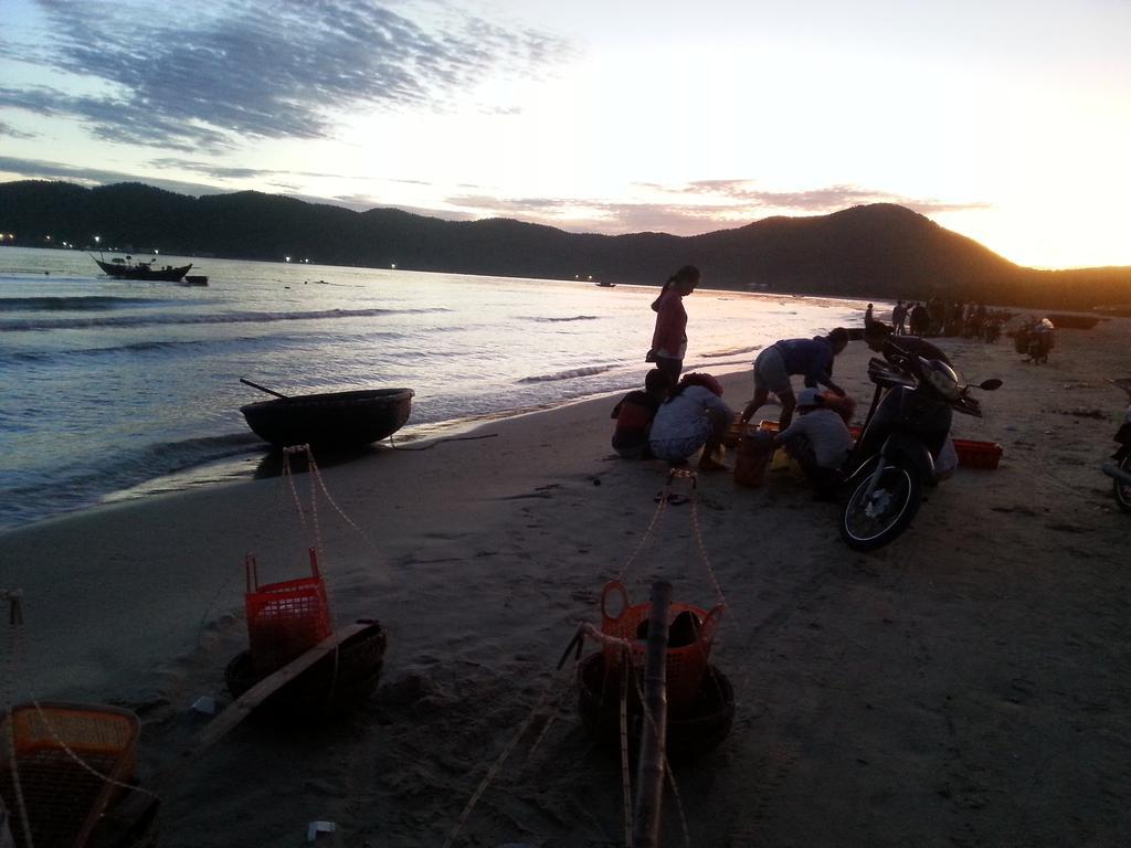 Nguyet Anh Guesthouse Lang Co Buitenkant foto