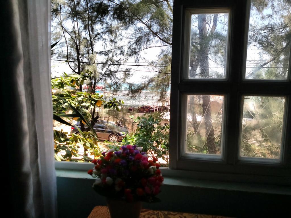 Nguyet Anh Guesthouse Lang Co Buitenkant foto