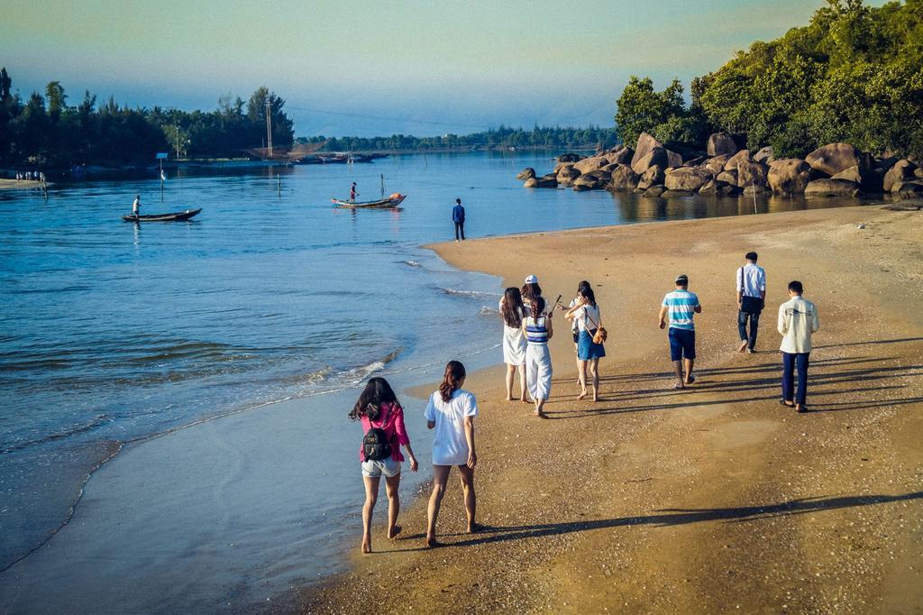 Nguyet Anh Guesthouse Lang Co Buitenkant foto