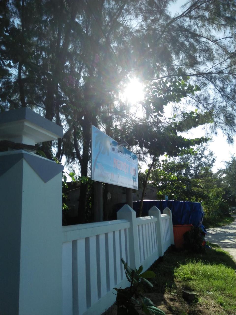 Nguyet Anh Guesthouse Lang Co Buitenkant foto