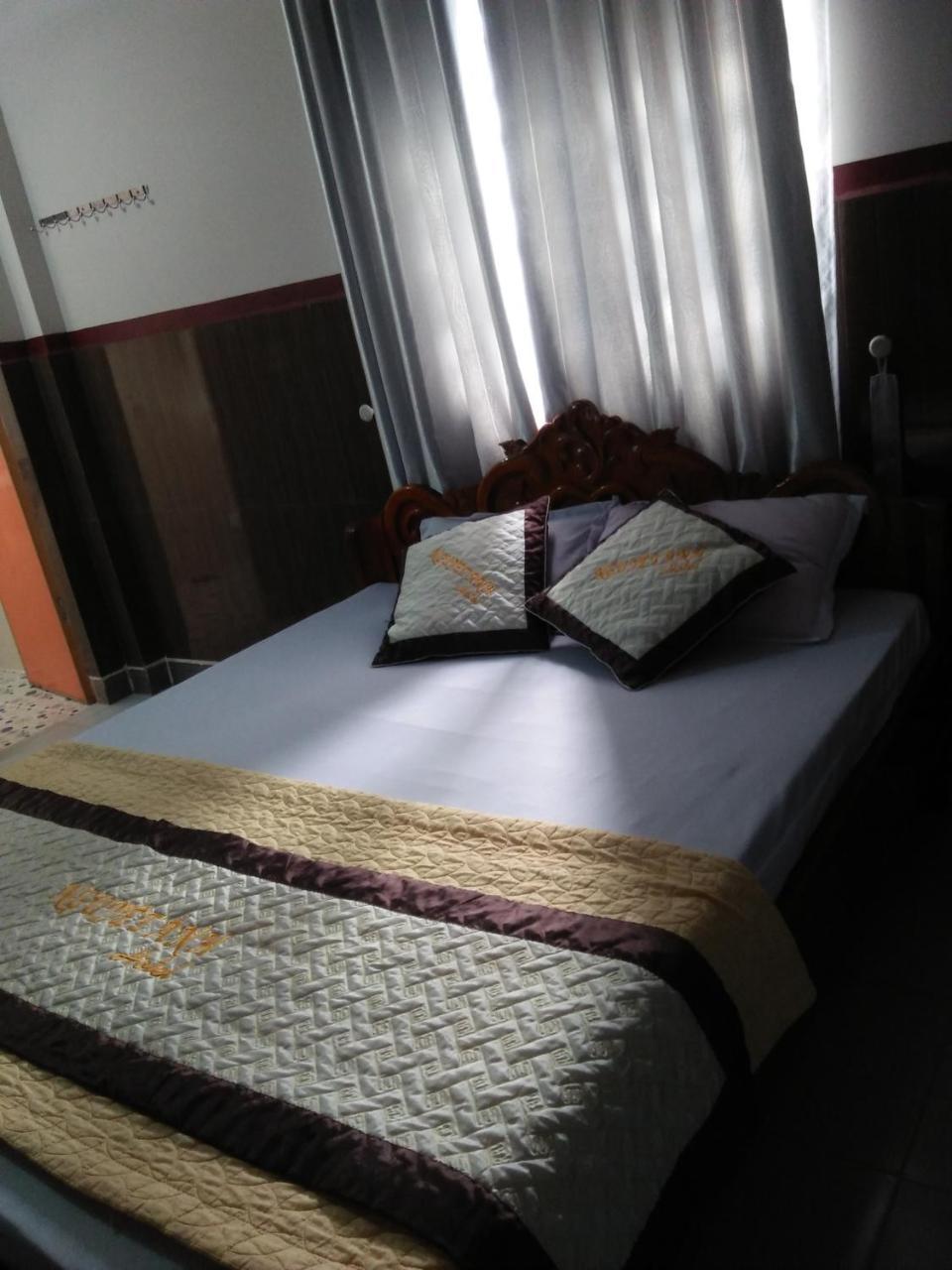Nguyet Anh Guesthouse Lang Co Buitenkant foto